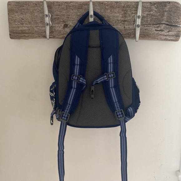 Pottery Barn Kids boy’s backpack - Picture 3 of 4